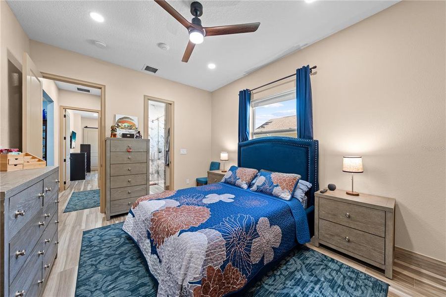 Furnished interior view inside a new home in , Kissimmee (Image 36). Furnished interior view inside a new home in , Kissimmee (Image 36).