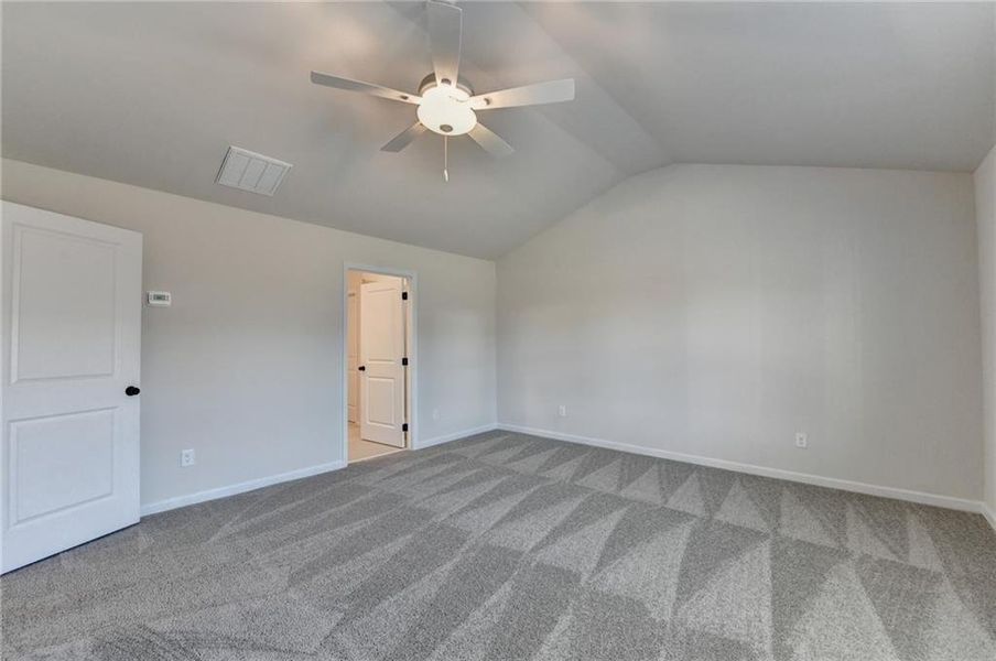 Spacious, unfurnished interior of a new home in , Auburn (Image 57). Spacious, unfurnished interior of a new home in , Auburn (Image 57).
