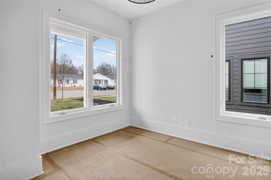 Spacious, unfurnished interior of a new home in , Charlotte (Image 16).