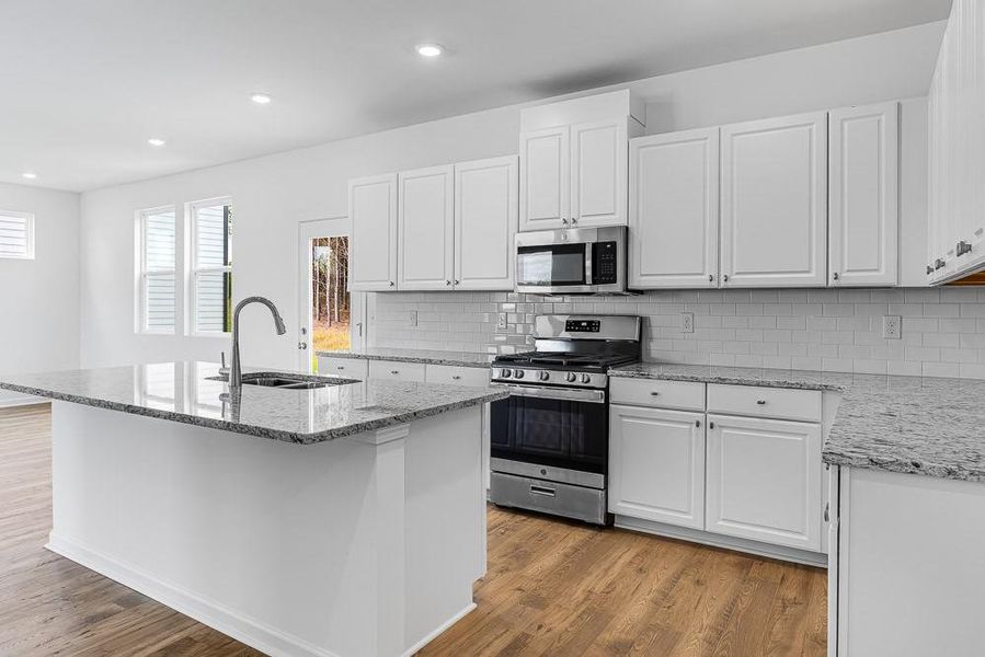 Furnished interior view inside a new home in Heritage River, Euharlee (Image 9). Furnished interior view inside a new home in Heritage River, Euharlee (Image 9).