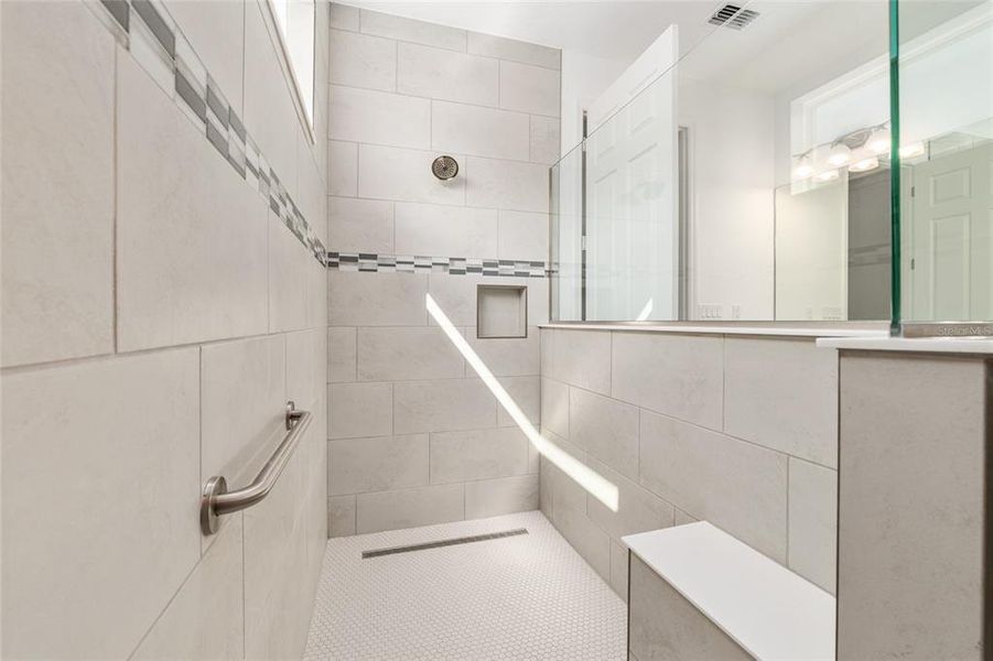 Close-up of interior finishes inside a home in , Ocala (Image 21). Close-up of interior finishes inside a home in , Ocala (Image 21).