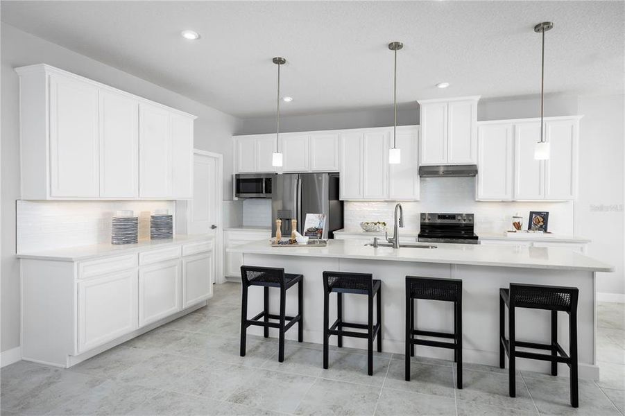 Furnished interior view inside a new home in Cedar Landings, Leesburg (Image 5).