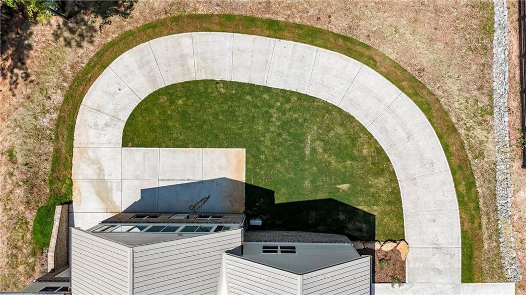 Image 72 of a home in .