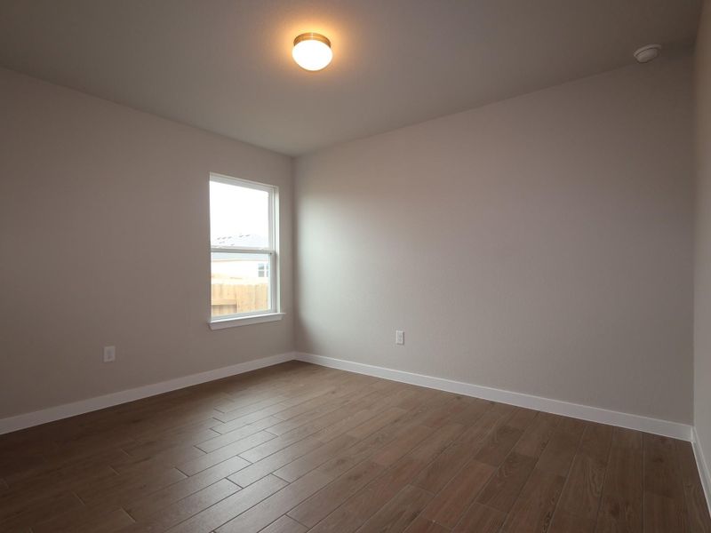 Spacious, unfurnished interior of a new home in Willow Springs, Buda (Image 7). Spacious, unfurnished interior of a new home in Willow Springs, Buda (Image 7).