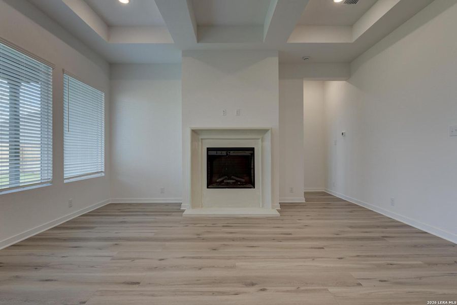 Spacious, unfurnished interior of a new home in Saddlebrook Ranch, Schertz (Image 27).