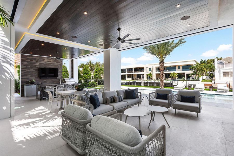 169_Coconut_Palm_Road_28