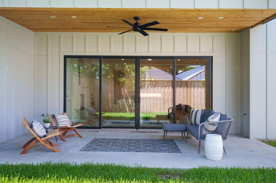 Exterior details and patio area of a home in , Dallas (Image 22).