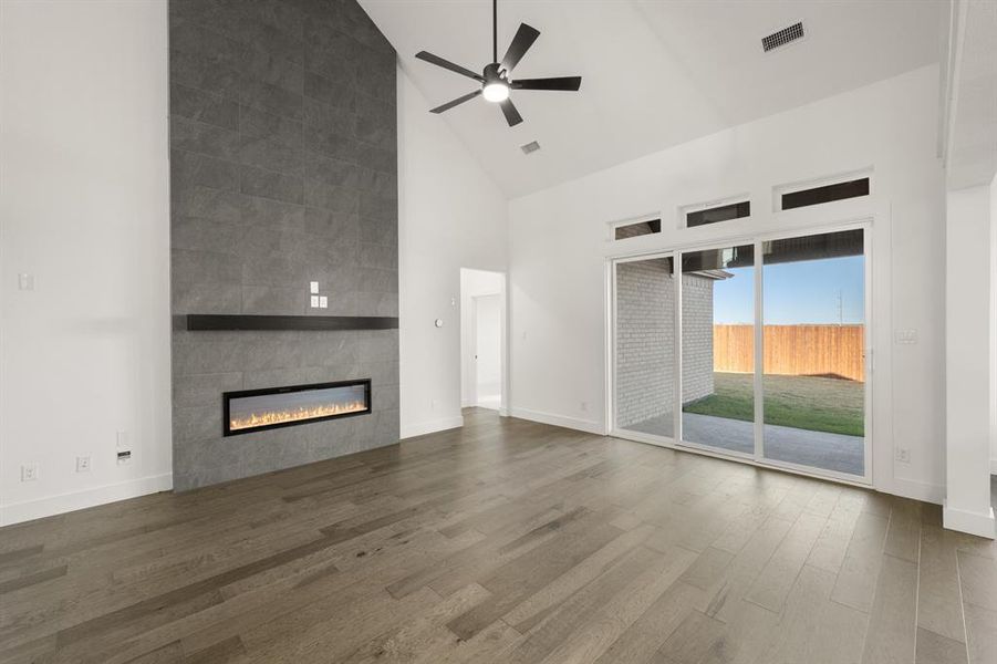 10_3557 Ironwood- Living Room-1