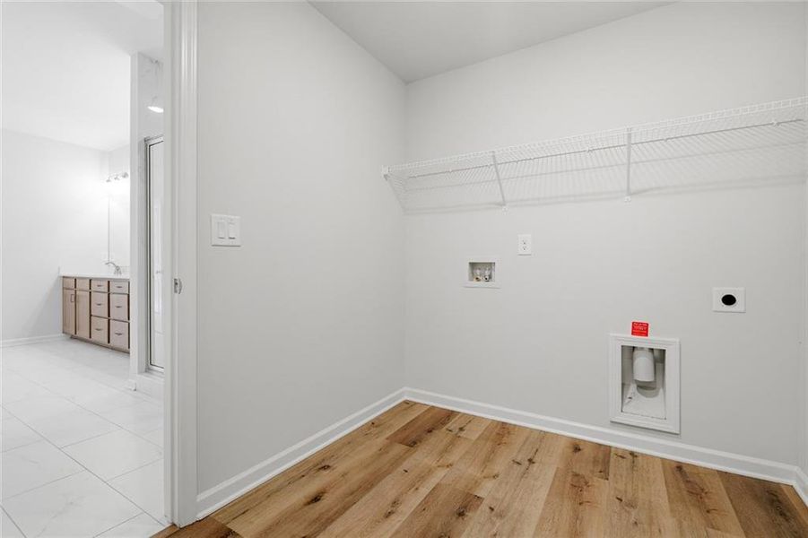 Spacious, unfurnished interior of a new home in , Demorest (Image 28).