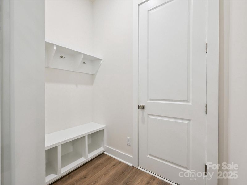 Image 41 of a home in North Creek Village.