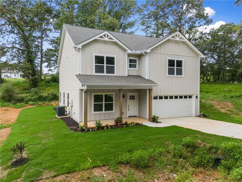 Front exterior of a new home in , Clarkesville, GA, highlighting curb appeal (Image 22). Front exterior of a new home in , Clarkesville, GA, highlighting curb appeal (Image 22).