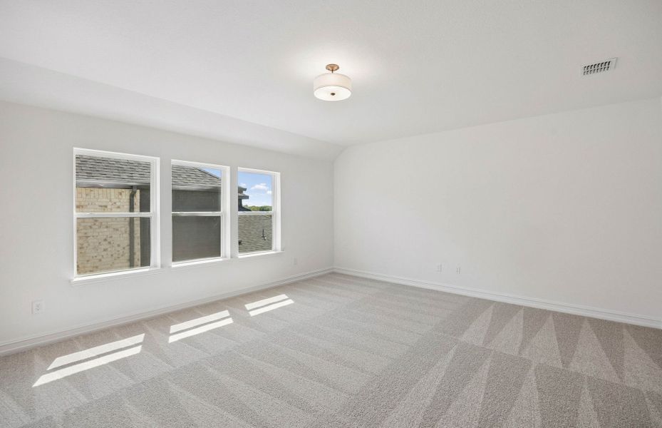 Spacious, unfurnished interior of a new home in Highland Lakes, McKinney (Image 22). Spacious, unfurnished interior of a new home in Highland Lakes, McKinney (Image 22).