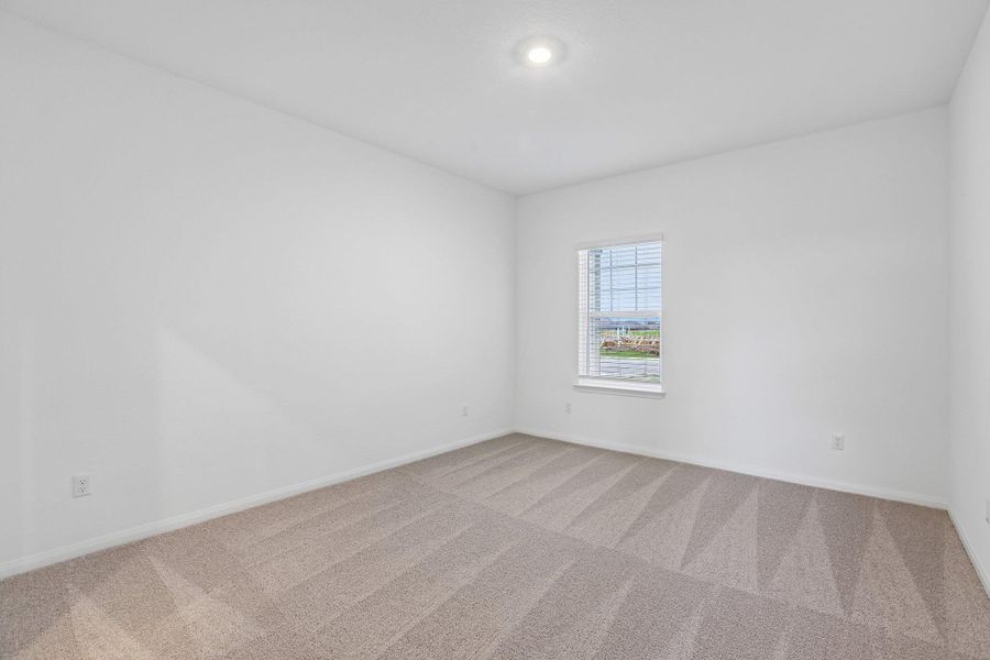 Spacious, unfurnished interior of a new home in , Elgin (Image 12).