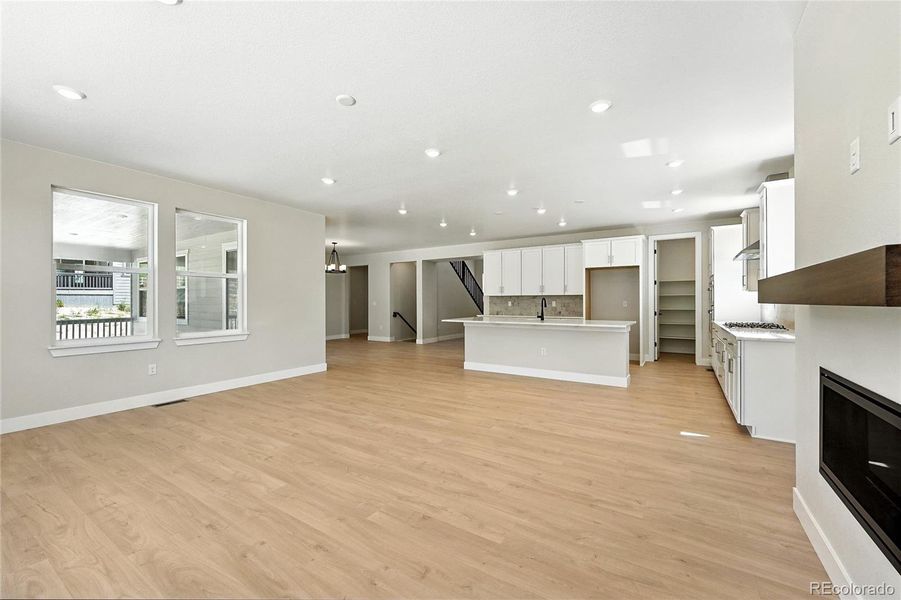 1672 Fox Trotter Point ~ Ready Now