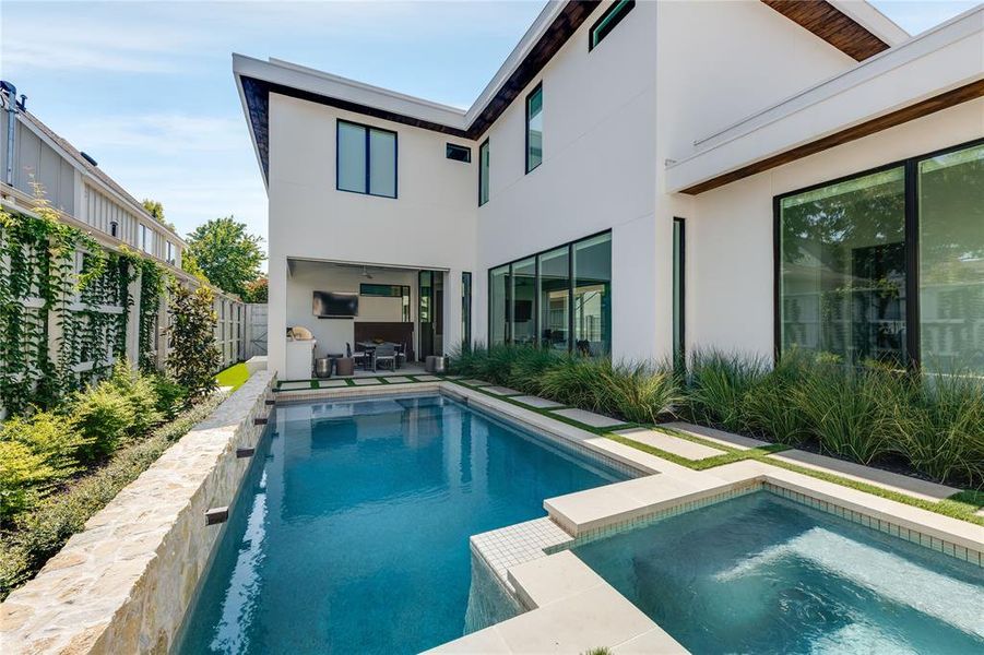 Front exterior of a new home in , Dallas, TX, highlighting curb appeal (Image 18). Front exterior of a new home in , Dallas, TX, highlighting curb appeal (Image 18).