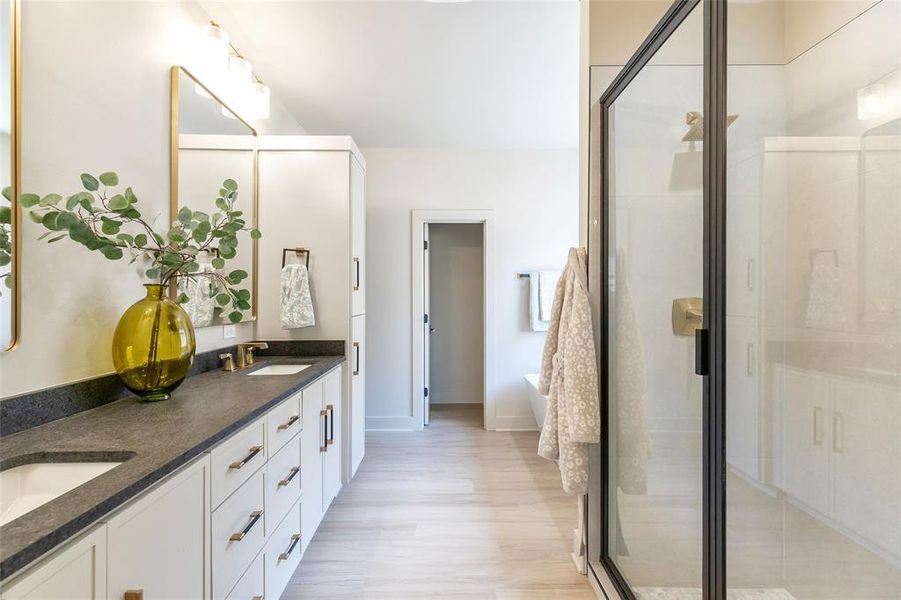 Furnished interior view inside a new home in , Abilene (Image 30).