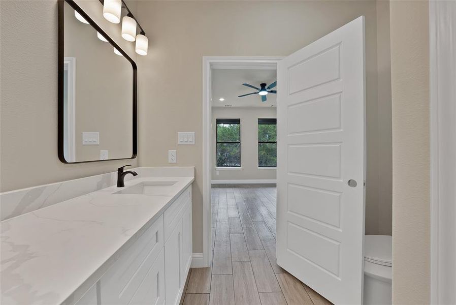 Furnished interior view inside a new home in , Granbury (Image 9).