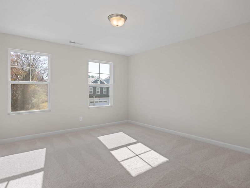 Spacious, unfurnished interior of a new home in Gregory Village, Lillington (Image 21).