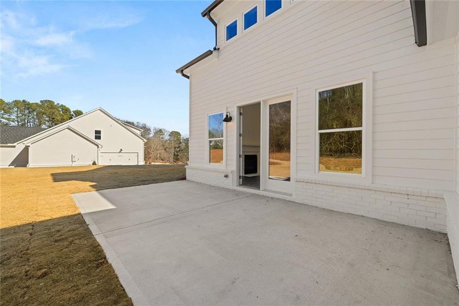 Exterior details and patio area of a home in , Gainesville (Image 3).