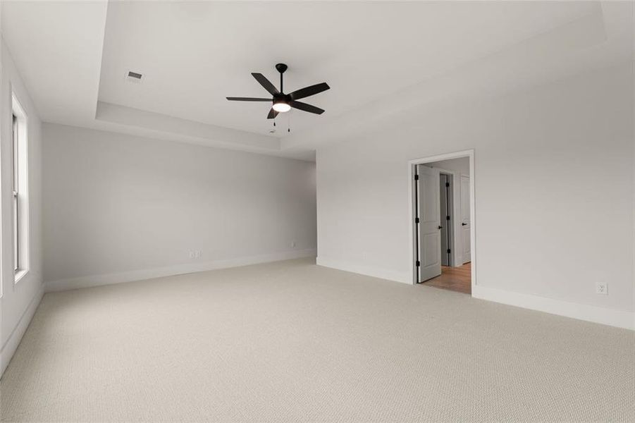 Spacious, unfurnished interior of a new home in Soleil Summit Chase, Snellville (Image 23). Spacious, unfurnished interior of a new home in Soleil Summit Chase, Snellville (Image 23).