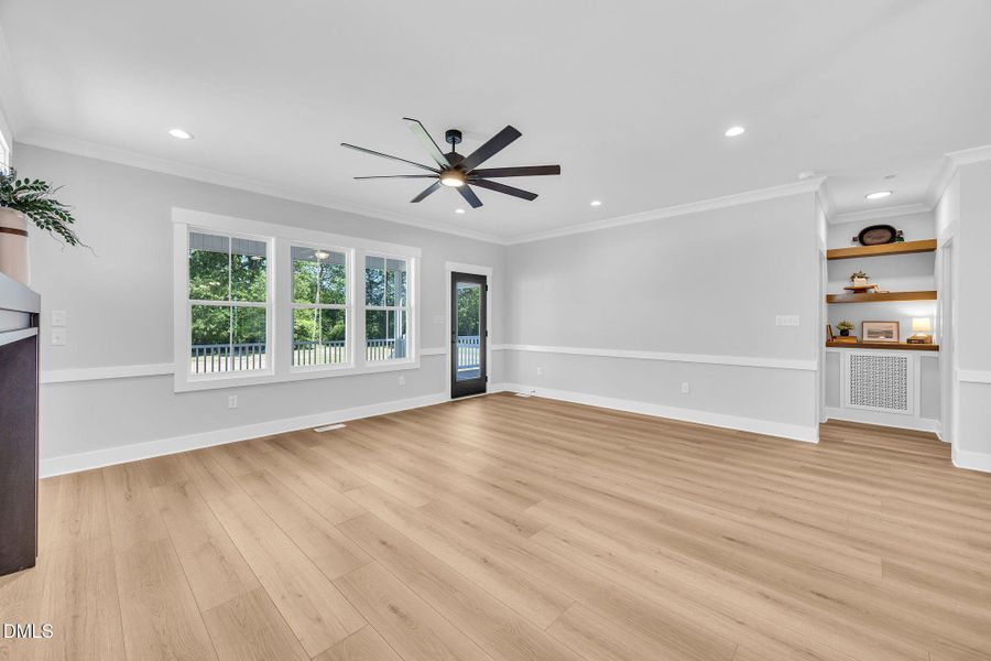 24-web-or-mls-9L1A9827 24-web-or-mls-9L1A9827
