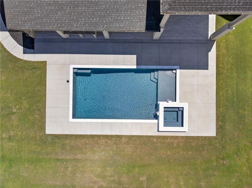 Exterior details and patio area of a home in , Dacula (Image 35).