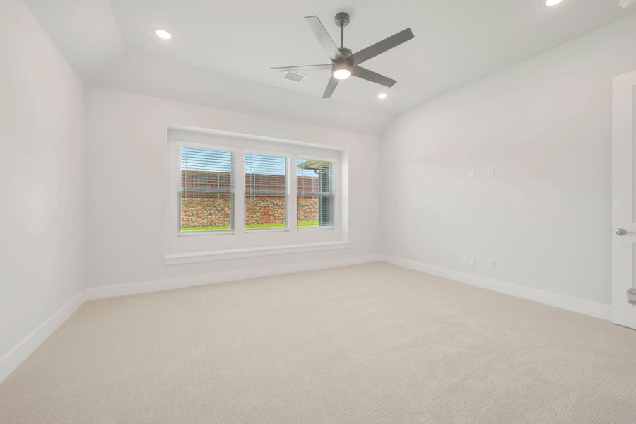Spacious, unfurnished interior of a new home in View at the Reserve, Mansfield (Image 26).