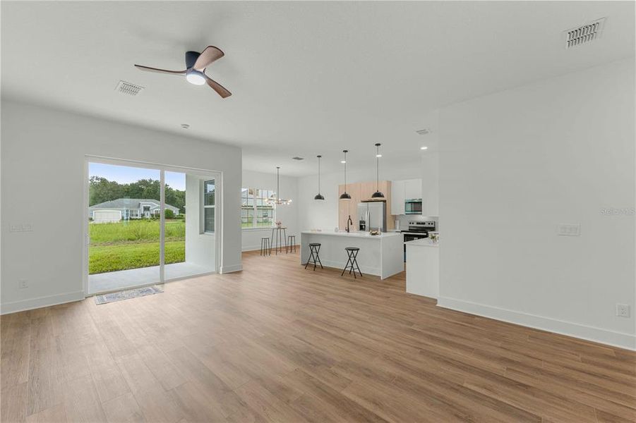 Spacious, unfurnished interior of a new home in , Beverly Hills (Image 24).