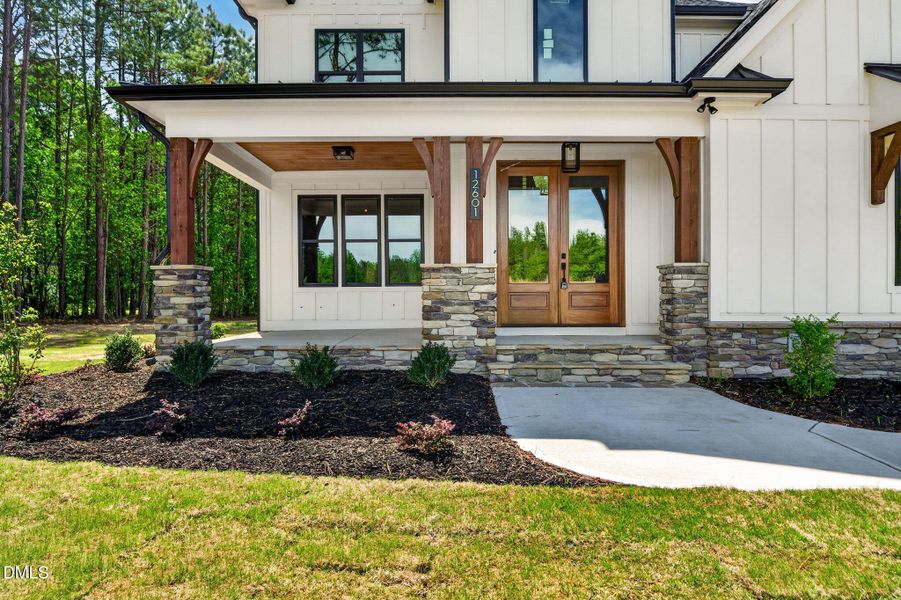 12-web-or-mls-12601 Burgess -12