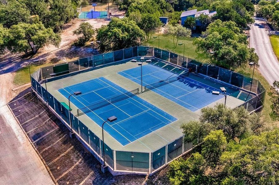 Community amenities in , Lago Vista (Image 16).