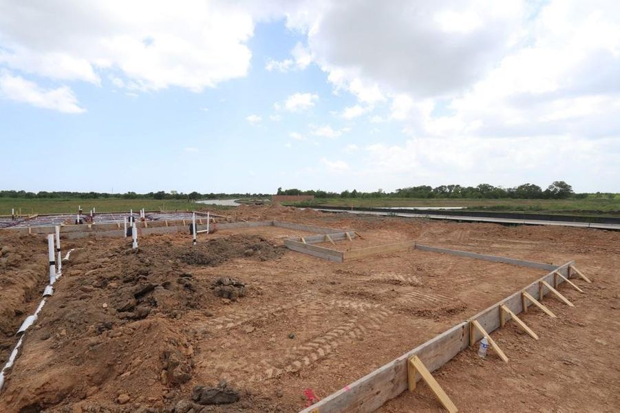 Every foundation at DWH is engineered and it’s inspected three times! We do not do “batch” testing. Rest easy knowing your foundation comes with a 10 year warranty. Every foundation at DWH is engineered and it’s inspected three times! We do not do “batch” testing. Rest easy knowing your foundation comes with a 10 year warranty.