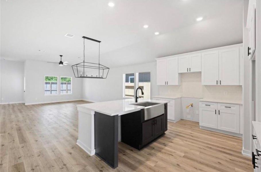 kitchen/living-room kitchen/living-room