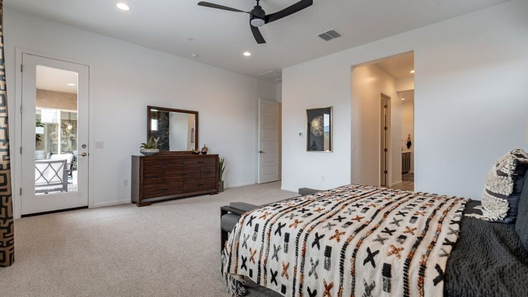 Aurora Owner's Suite