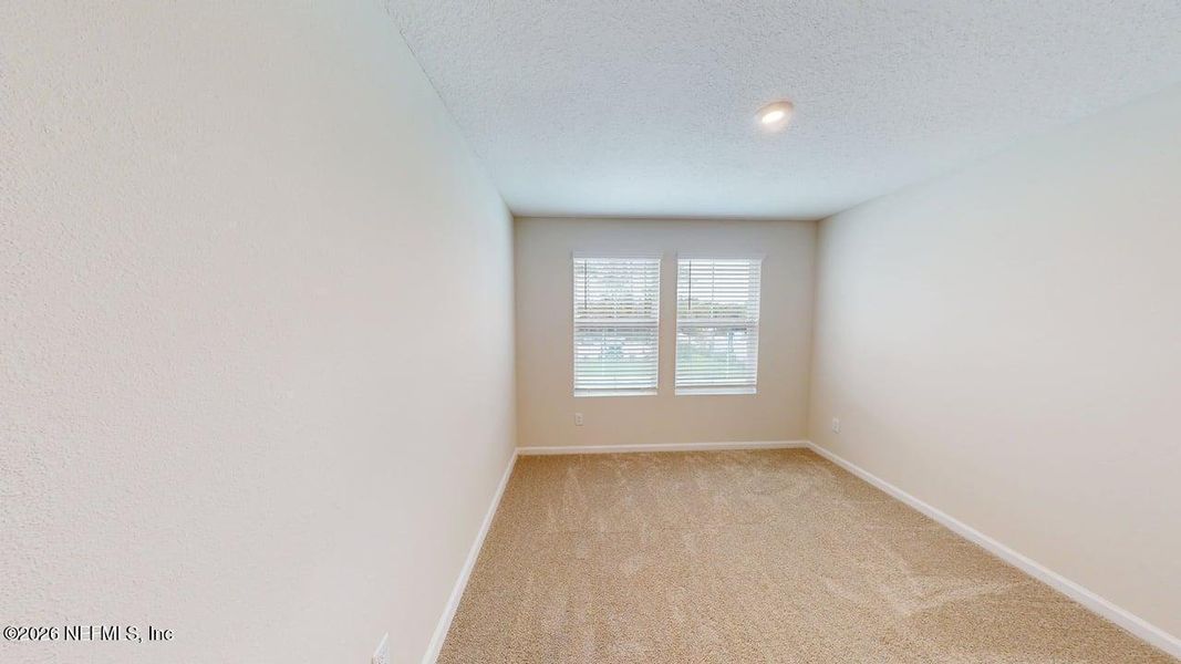 Spacious, unfurnished interior of a new home in Egret Creek, Jacksonville (Image 16).