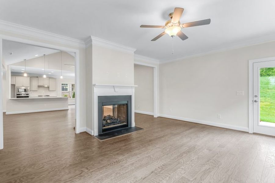 Representative unfurnished interior of a home built from the Ellington by Keystone Homes NC in Weybridge, Burlington (Image 58). Representative unfurnished interior of a home built from the Ellington by Keystone Homes NC in Weybridge, Burlington (Image 58).