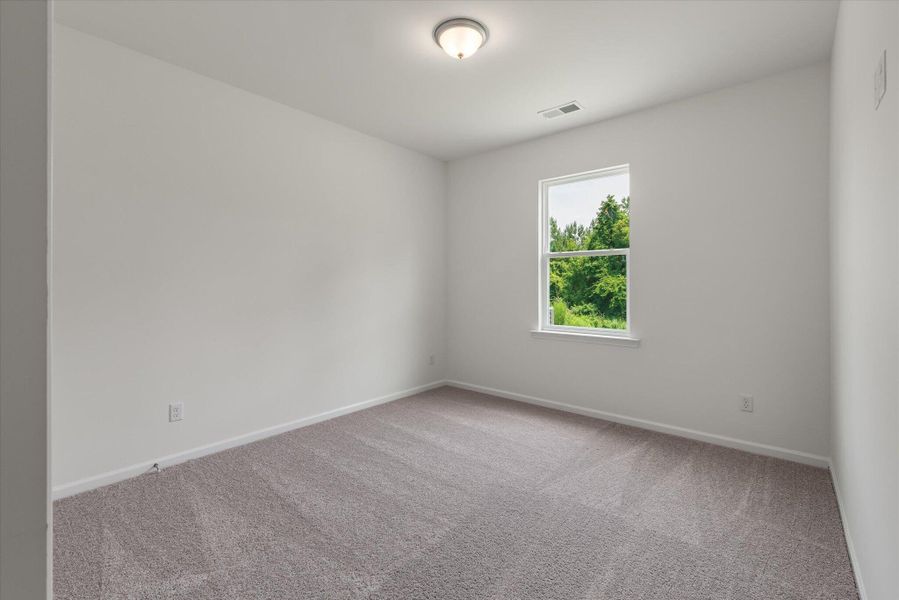 Spacious, unfurnished interior of a new home in Parker's Preserve, Ridgeville (Image 52).