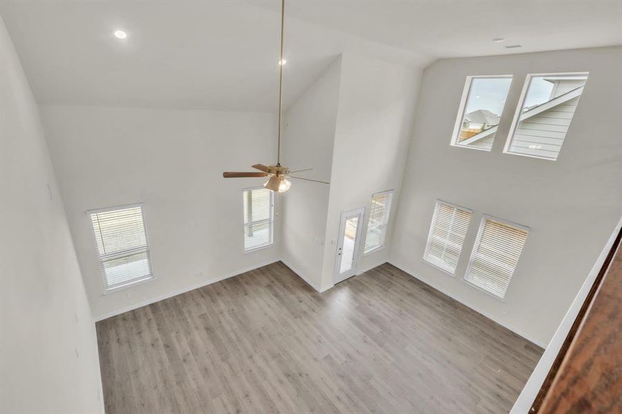 Spacious, unfurnished interior of a new home in The Landing at Hidden Lakes, McKinney (Image 31).