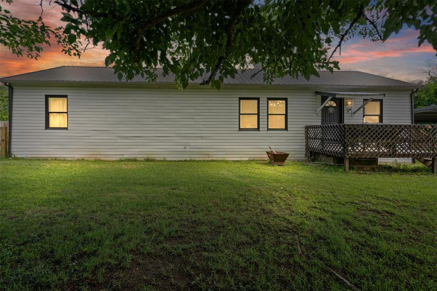 Front exterior of a new home in , Weatherford, TX, highlighting curb appeal (Image 2). Front exterior of a new home in , Weatherford, TX, highlighting curb appeal (Image 2).