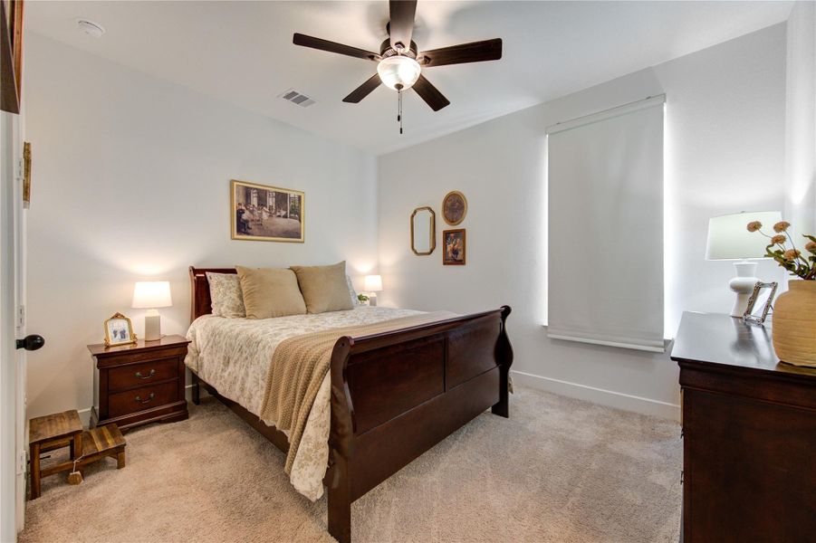 2nd downstairs bedroom with ensuite