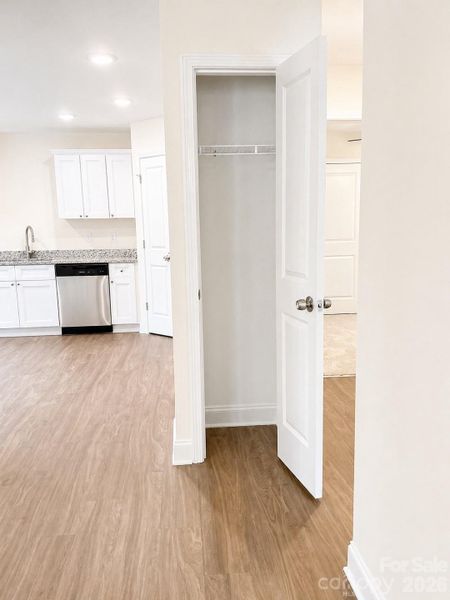 Spacious, unfurnished interior of a new home in , Salisbury (Image 12).