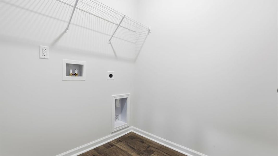 Spacious, unfurnished interior of a new home in Waverly Station, Greenwood (Image 24).
