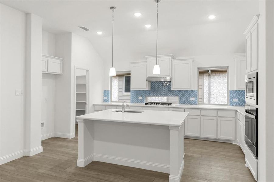 07_St Germaine_Representative Photo