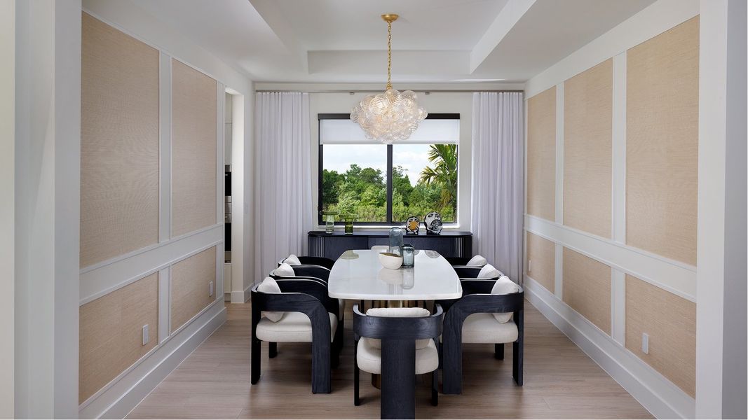 3533 Piedra Dining F1 Base1