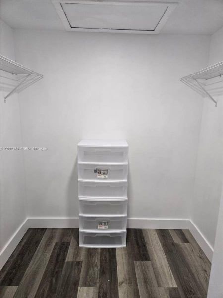 Spacious, unfurnished interior of a new home in , Cape Coral (Image 24). Spacious, unfurnished interior of a new home in , Cape Coral (Image 24).