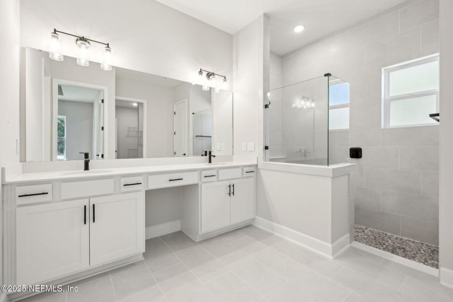 Furnished interior view inside a new home in Edwards Creek Estates, Jacksonville (Image 7).