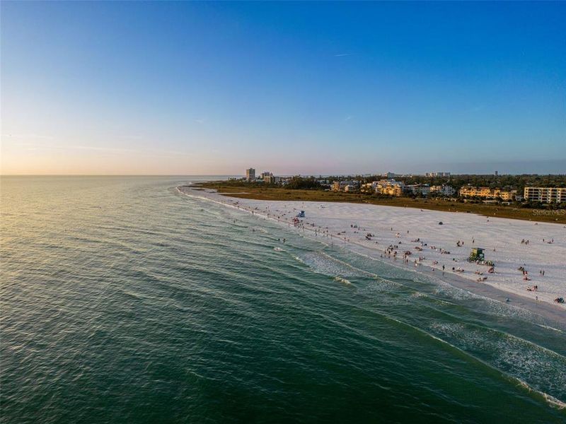 Natural landscape and outdoor views near in Sarasota (Image 75). Natural landscape and outdoor views near in Sarasota (Image 75).