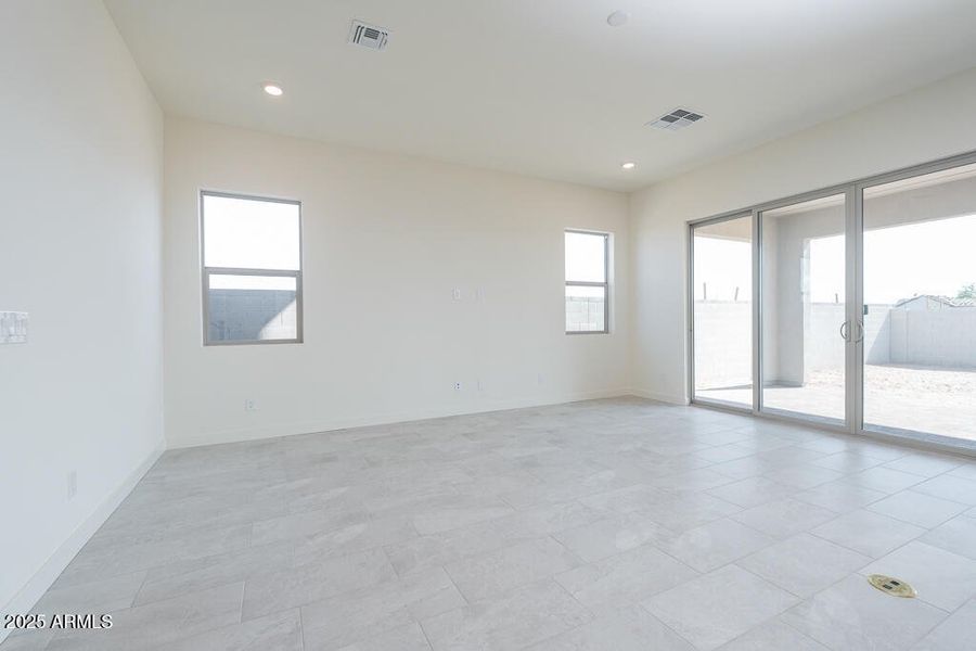 Tri Pointe Soleo 649 - Great Room-2MLS