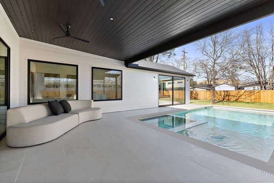 Covered back patio/pool deck
