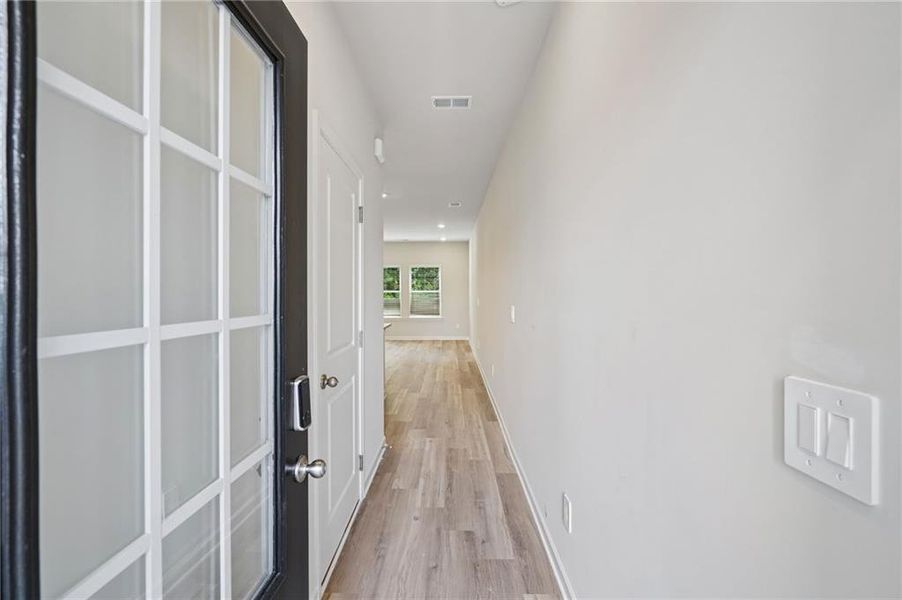Spacious, unfurnished interior of a new home in Artisan Walk, Fairburn (Image 18).