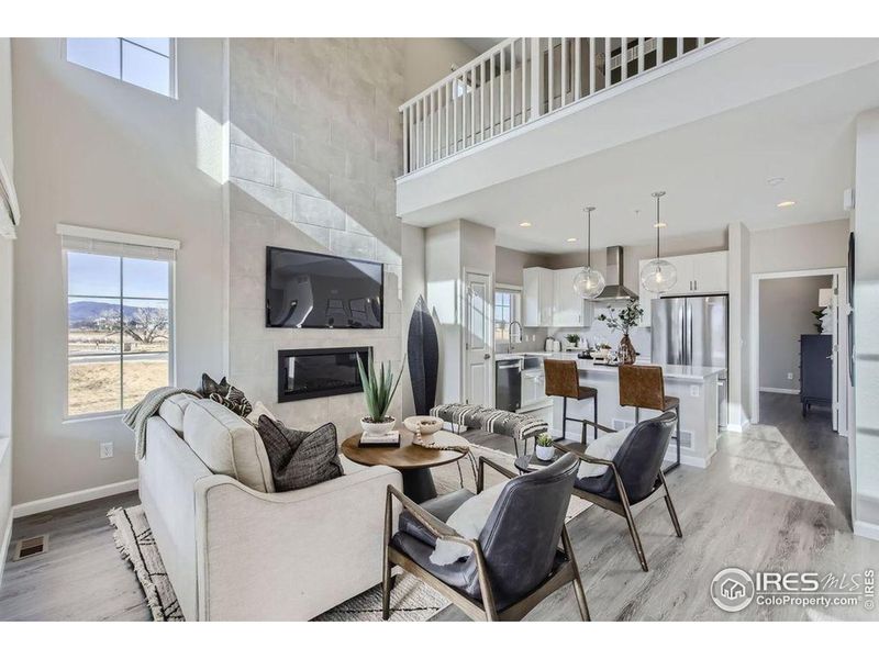 Great Room- Vaulted Ceilings Great Room- Vaulted Ceilings